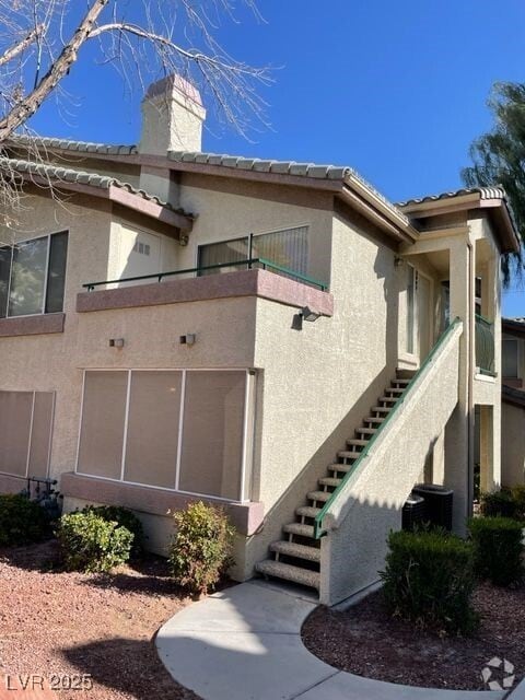 Building Photo - 5710 E Tropicana Ave