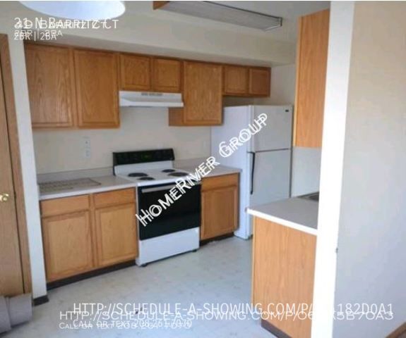 Building Photo - Quaint 2 Bed 1.5 Bath!