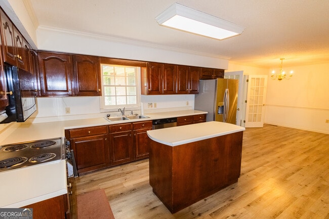 Building Photo - 100 Lancaster Point