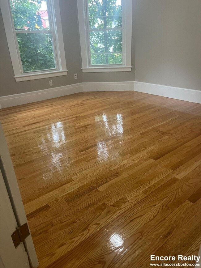 Foto del edificio - 186 Bowdoin St