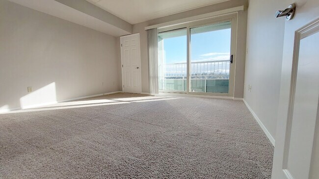 Building Photo - 3201 Pacific Ave