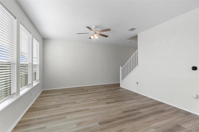 Building Photo - 7705 Song Sparrow Dr.