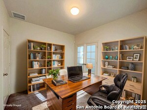 Building Photo - 2149 Hazelwood Dr