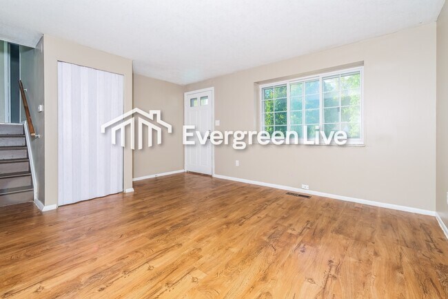 Foto del edificio - 2578 Bethesda Ave