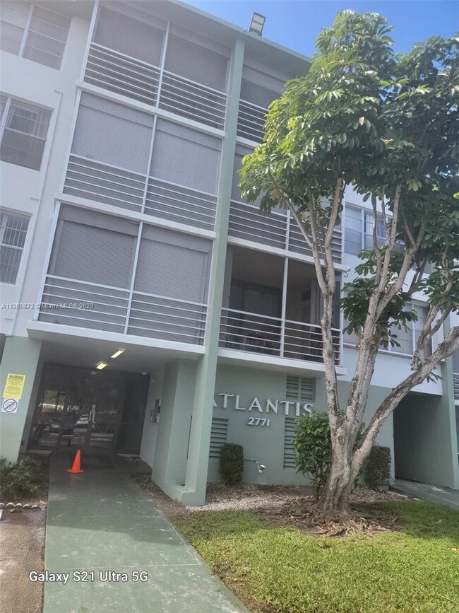 2771 Taft St Unit 401, Hollywood, FL 33020 Condo for Rent in