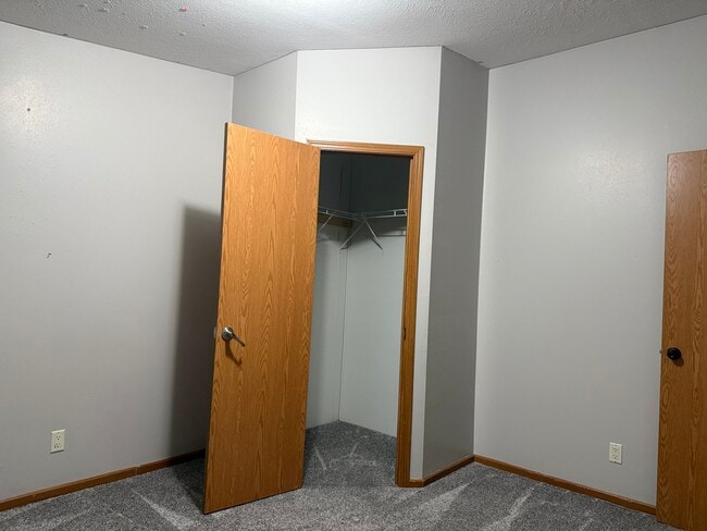 Foto del edificio - 2066 S 150 W