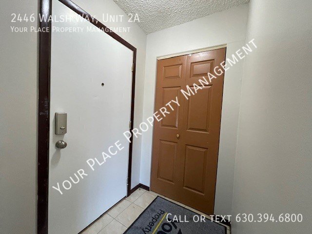 Foto del edificio - 2446 Walsh Way