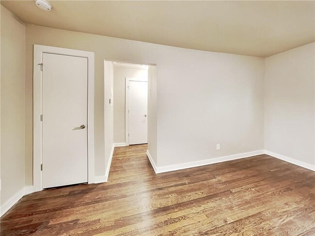 Building Photo - 880 N Highland Ave NE