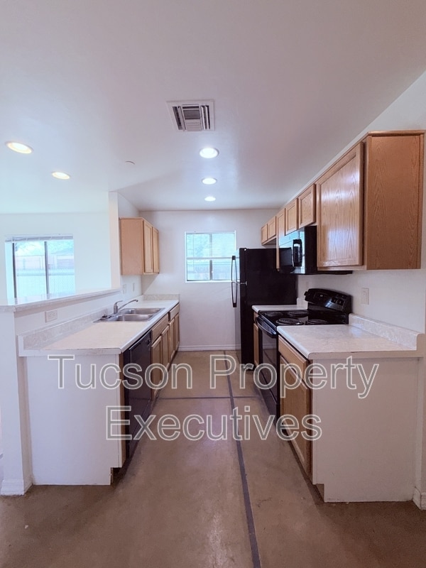 Foto del edificio - 1412 E 25th St