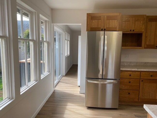 Building Photo - 1720 L St