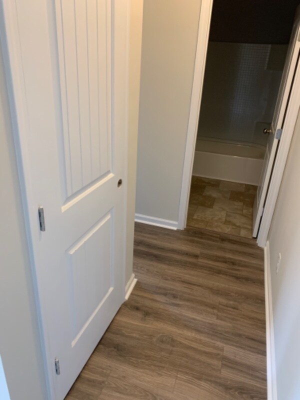 Foto del edificio - 272 Sawmill Rd