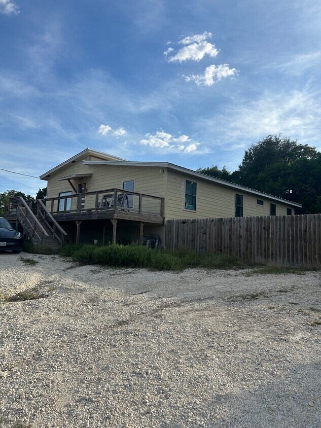 Primary Photo - 2675 Golf Dr