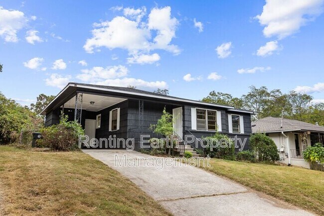 Foto del edificio - 737 84th Pl S