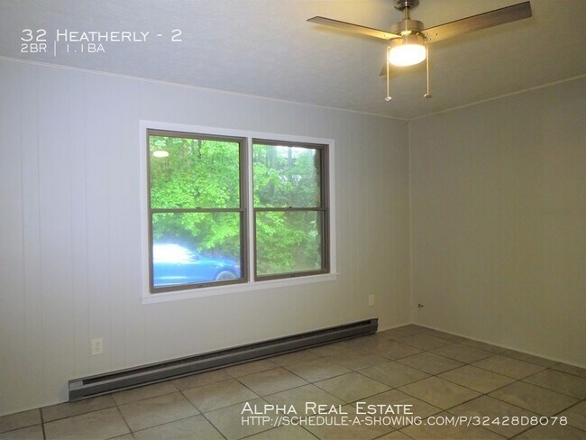 Foto del edificio - 32 Heatherly Dr
