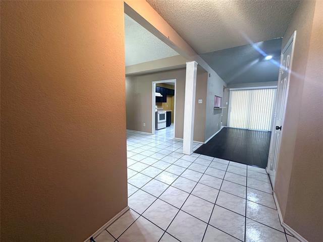 Foto del edificio - 2318 Crystal Creek Ln