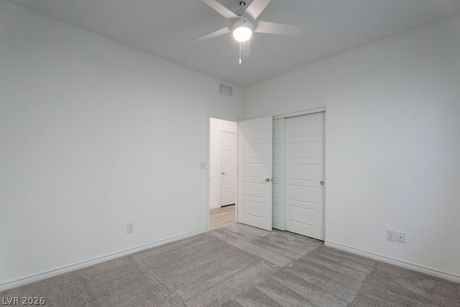 Foto del edificio - 6822 Greensmen Ave