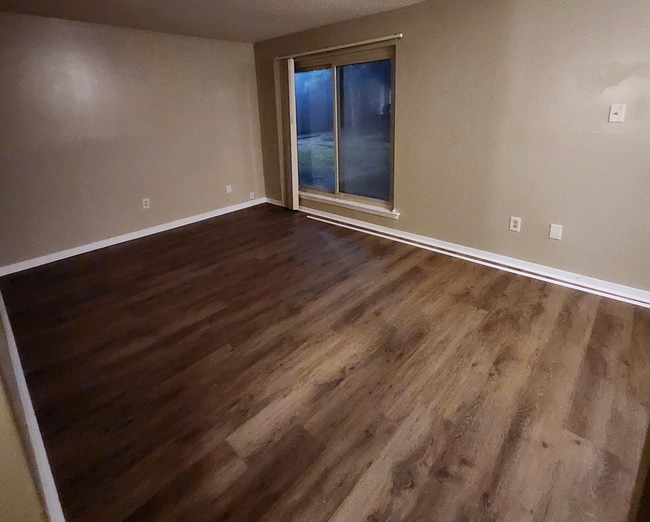 Building Photo - 2835 Los Gatos Ct