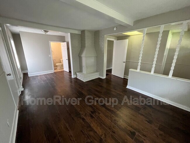 Building Photo - 1108 Pineview Rd