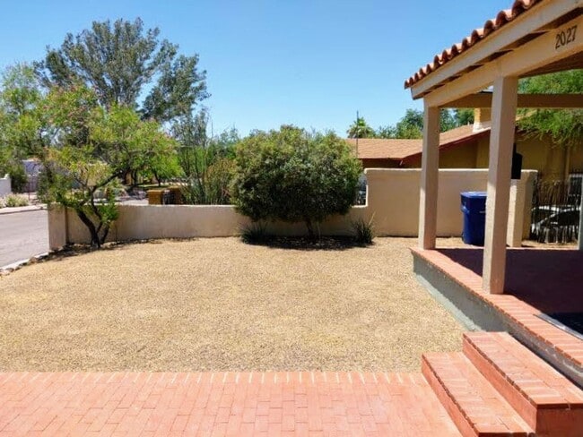 Building Photo - Charming 4BR/2BA Vintage Home in Historic ...