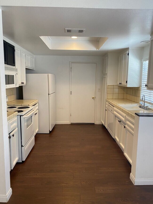 Foto del edificio - Ashe Rd