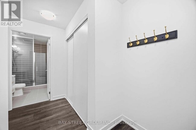 Building Photo - 8119 Birchmount Rd