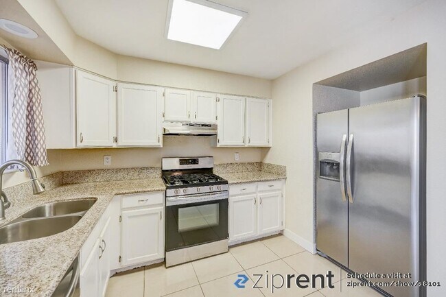 Building Photo - 3 br, 3 bath House - 126 St Albans Dr, Hen...