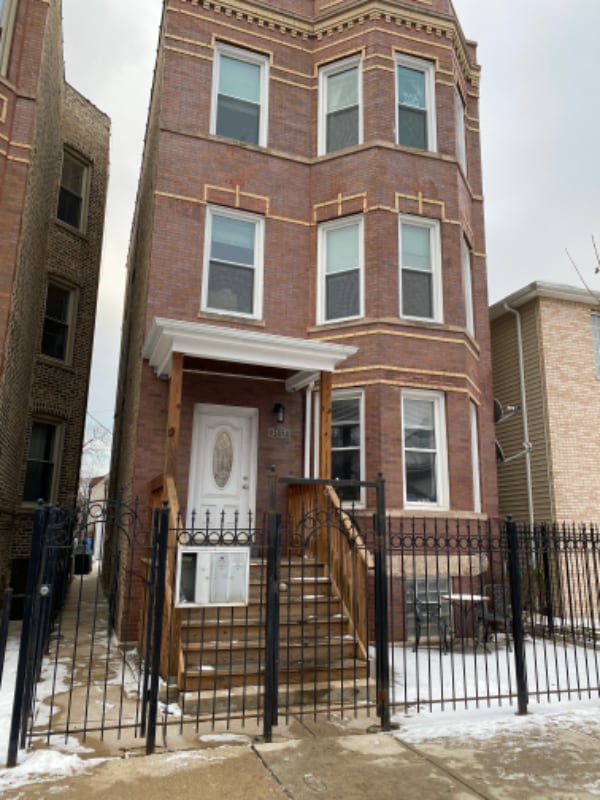 Photo - 3343 N Troy St (Chicago, IL)