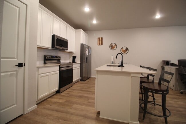 Building Photo - Great Condo in Fort Collins