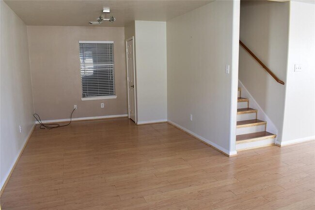 Building Photo - 6353 Austinville Dr