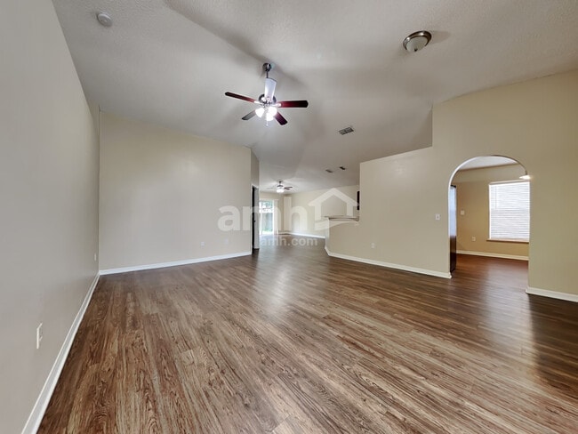 Building Photo - 1844 Saga Ct