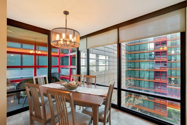 Foto del edificio - 4808 N 24th St