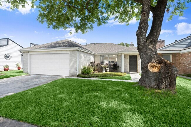Foto del edificio - 11534 Willwood Dr