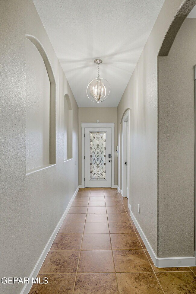 Foto del edificio - 14305 S Cave Ave