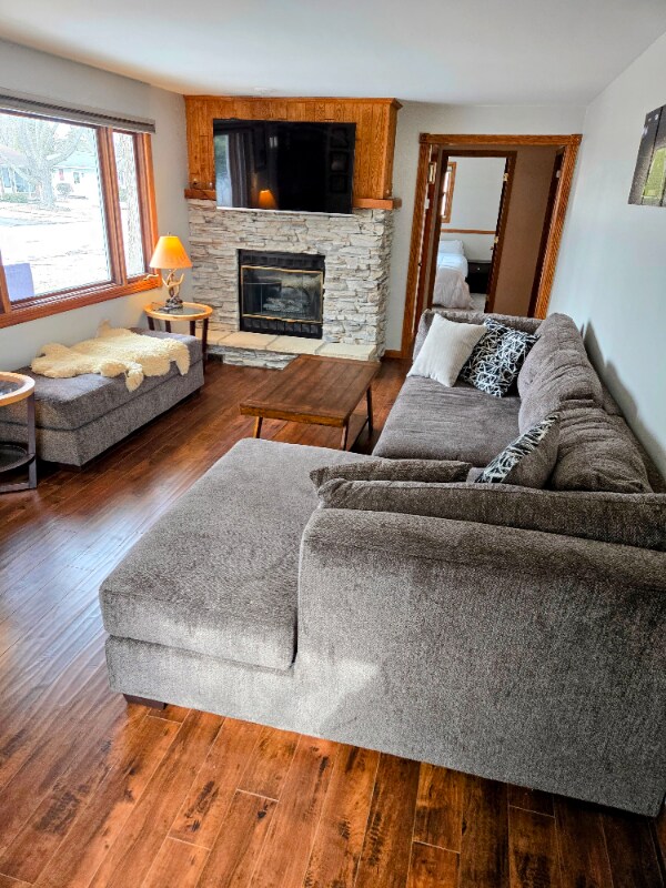 Foto del edificio - 1623 Jay Ln