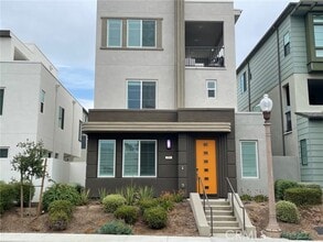 Building Photo - 104 Allusion