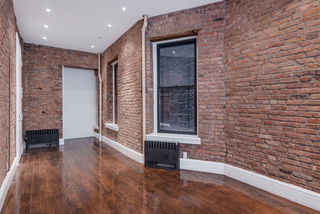 Foto del edificio - 119 Christopher St