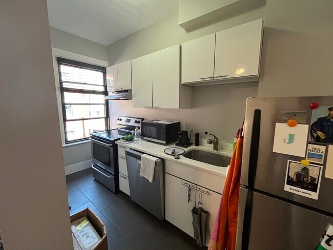 Foto del edificio - 9 Sewall Ave