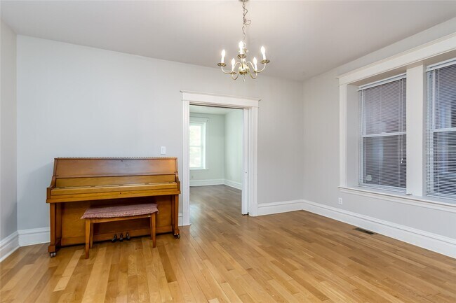 Foto del edificio - 4141 Shaw Blvd