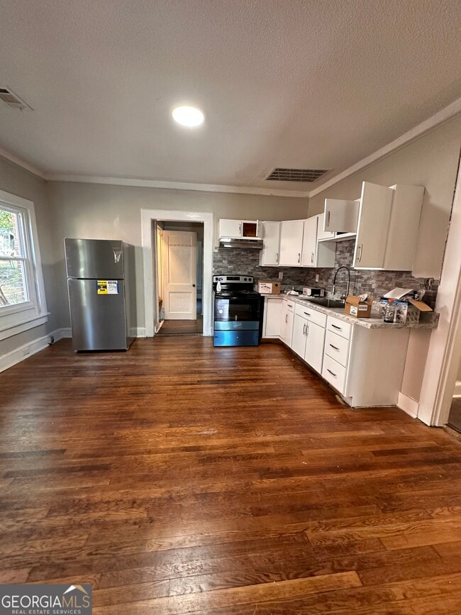 Foto del edificio - 1284 Hillyer Ave