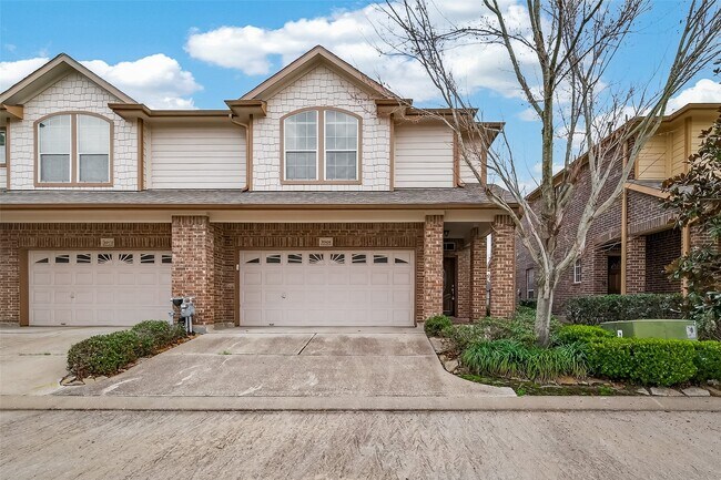 Foto del edificio - 8908 Clovermist Dr