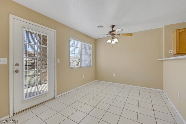 Foto del edificio - 1956 Vista Malaga St