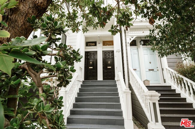 Foto del edificio - 2786 Bush St