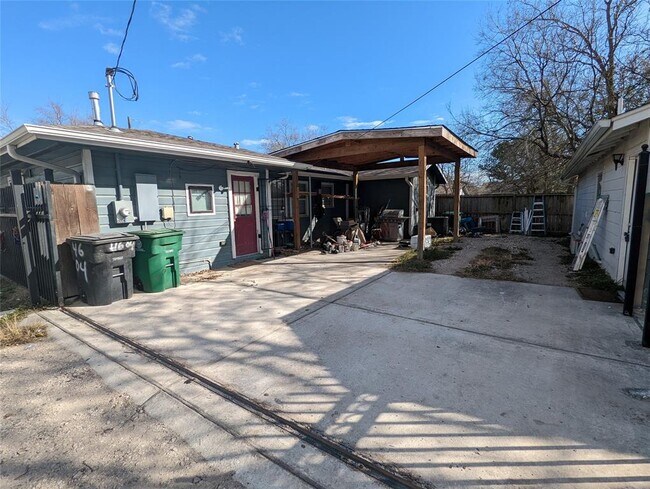 Building Photo - 4604 Gunter St