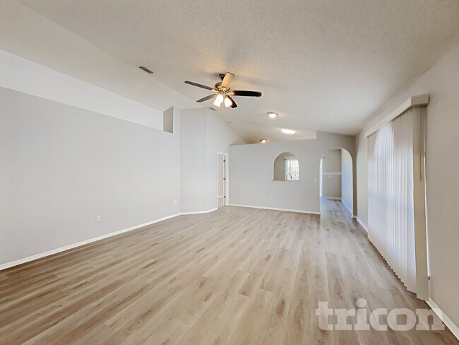 Foto del edificio - 3460 Net Ct