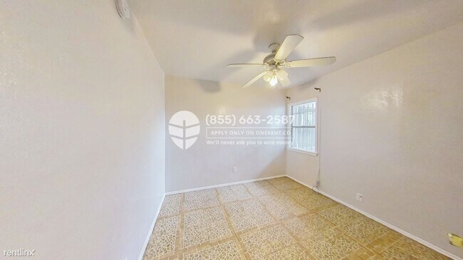 Building Photo - 3 br, 1 bath Duplex - 1406 West 76th Street -