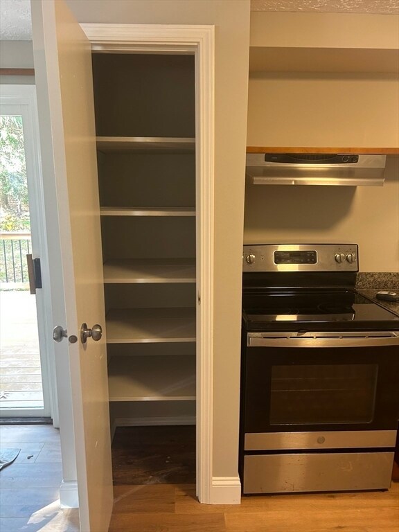 Foto del edificio - 67 Donald Ave