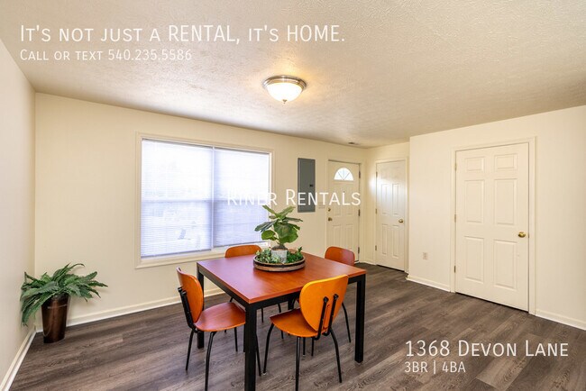 Foto del edificio - 1368 Devon Ln