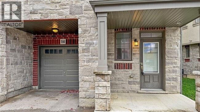 Building Photo - 14 Whaley Ln