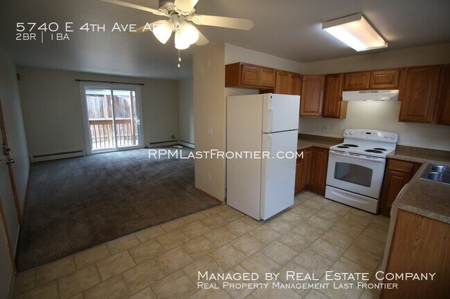 Foto del edificio - 5740 E 4th Ave