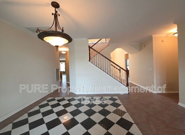 Foto del edificio - 1103 Seton Hall Ln